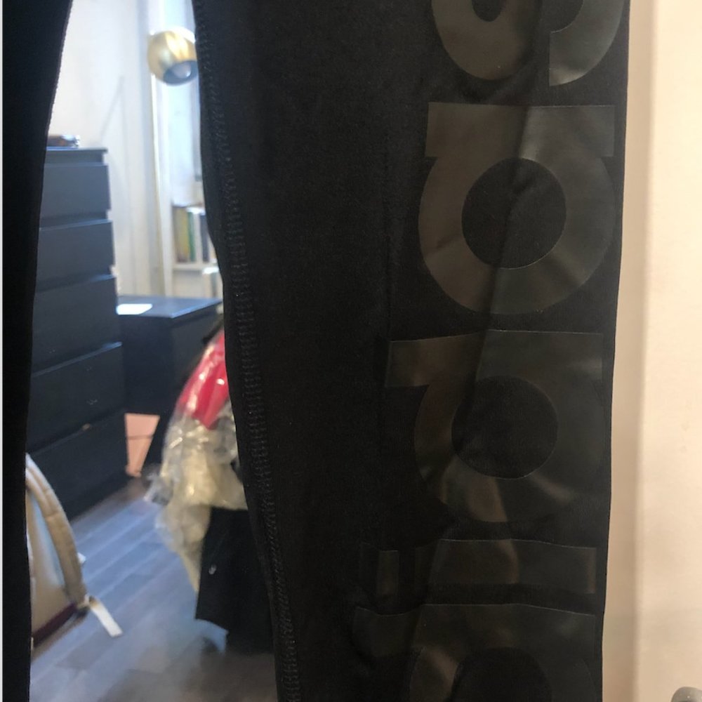 ADIDAS Legging - Picture 2 of 2